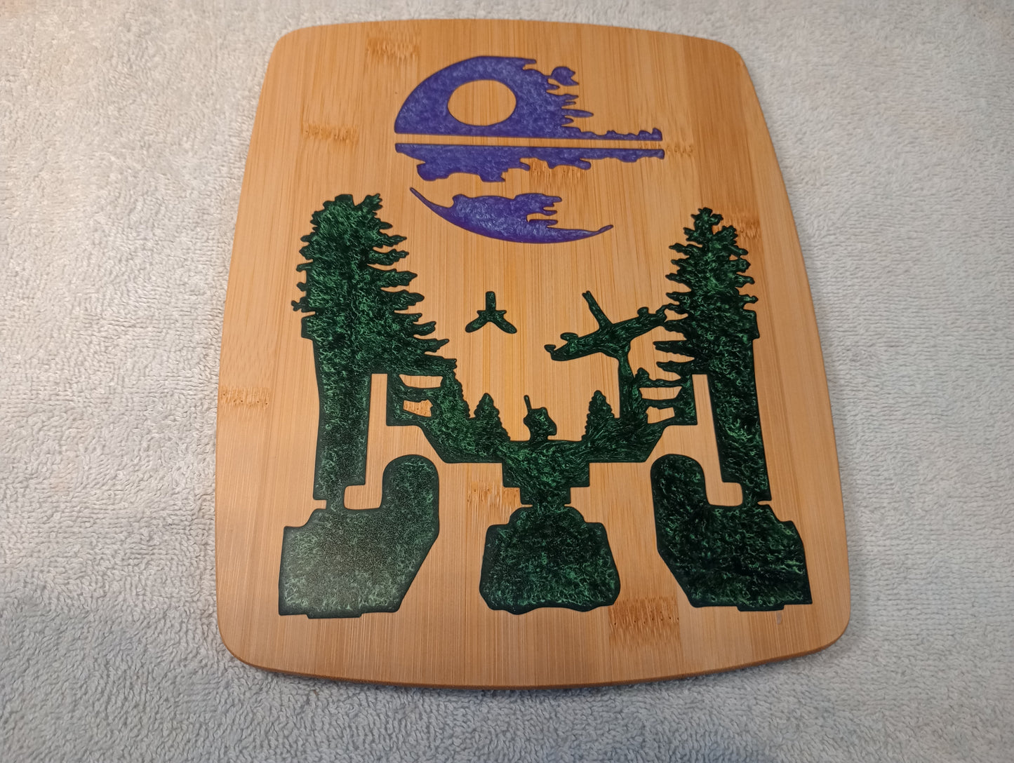 Bamboo cutting board with food grade epoxy inlays - star wars