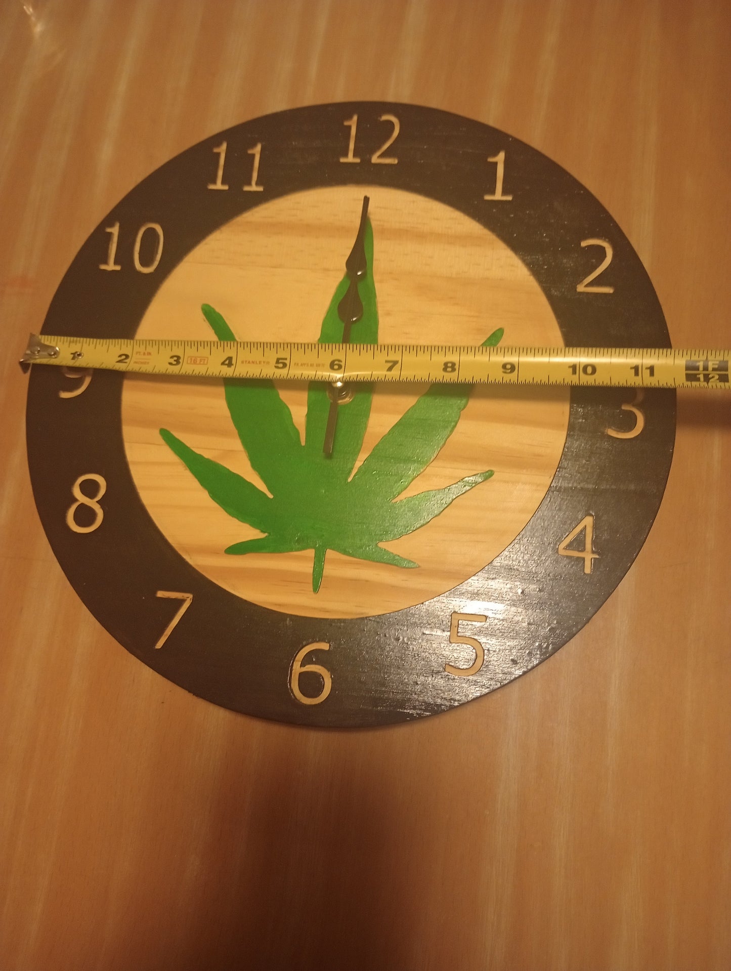 Leaf clock