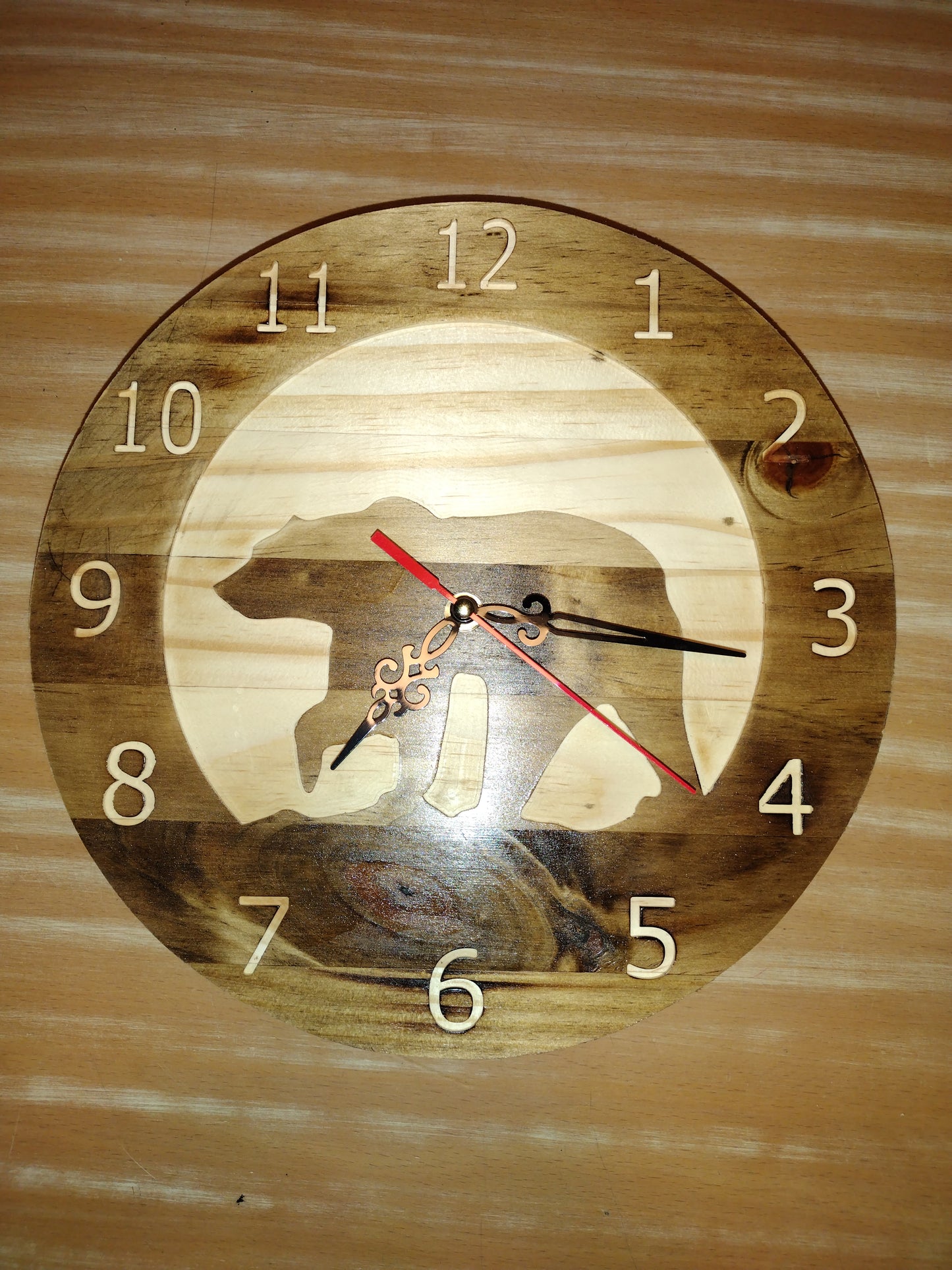 Bear clock