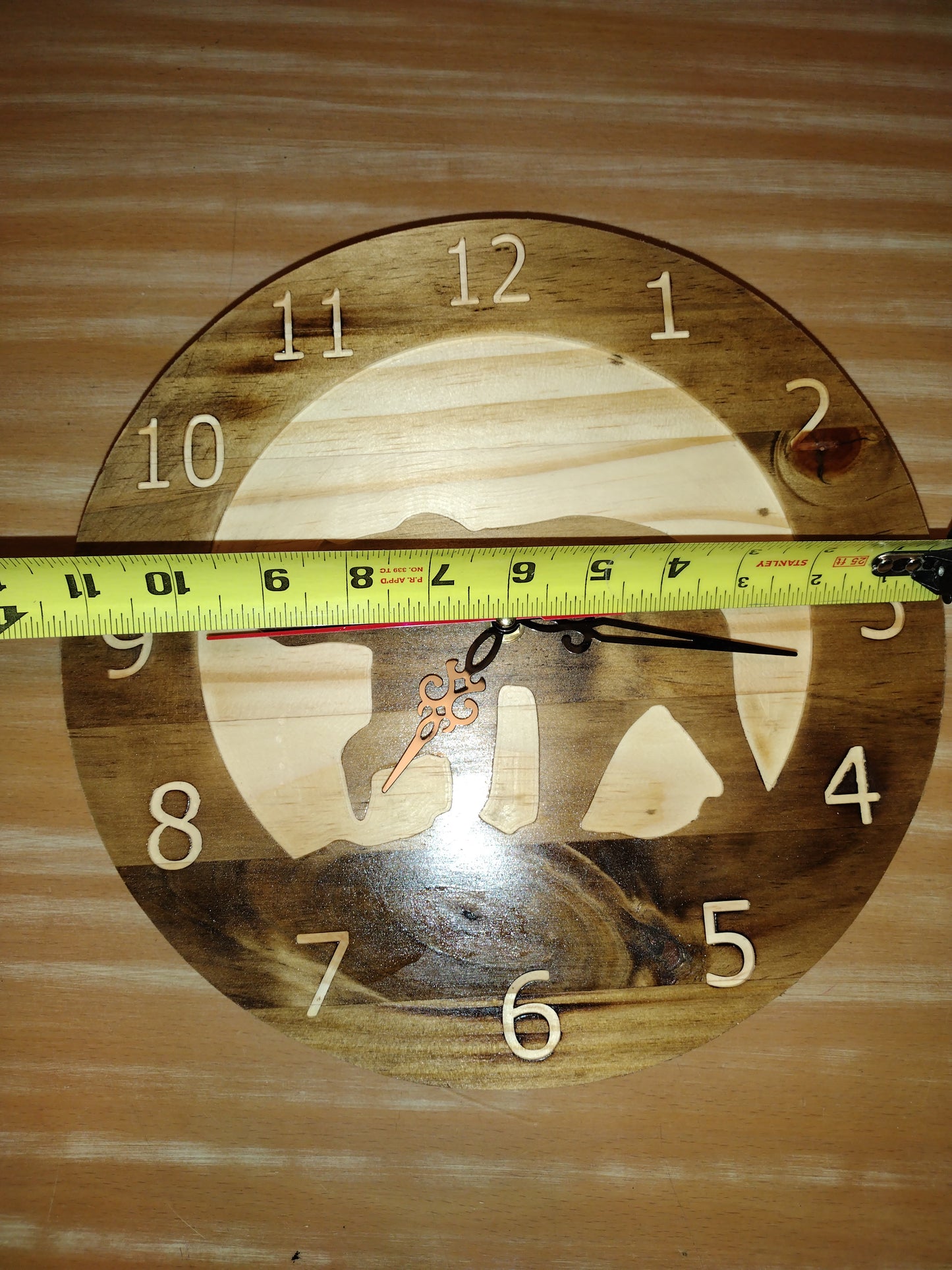 Bear clock